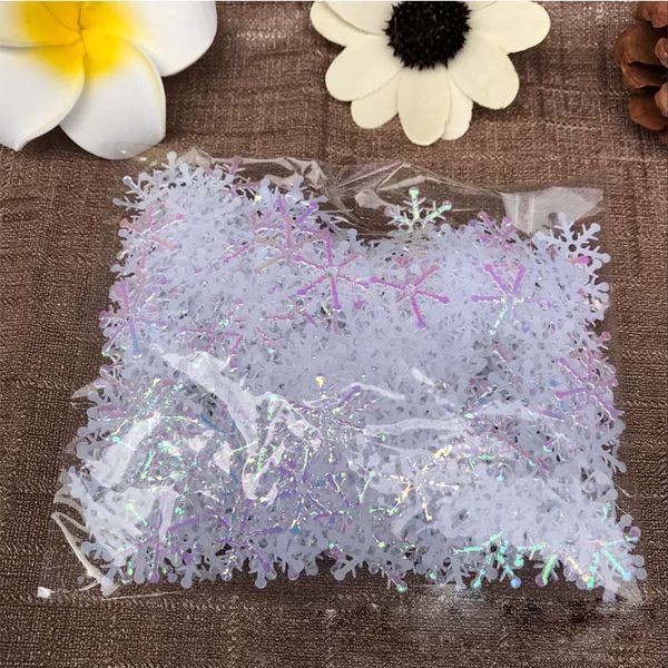 300pcs / 2см искусственных блестки снежинки рождественских блесток снежинка украшение свадьба метание конфетти
300pcs / 2см искусственных блестки снежинки рождественских блесток снежинка украшение свадьба метание конфетти