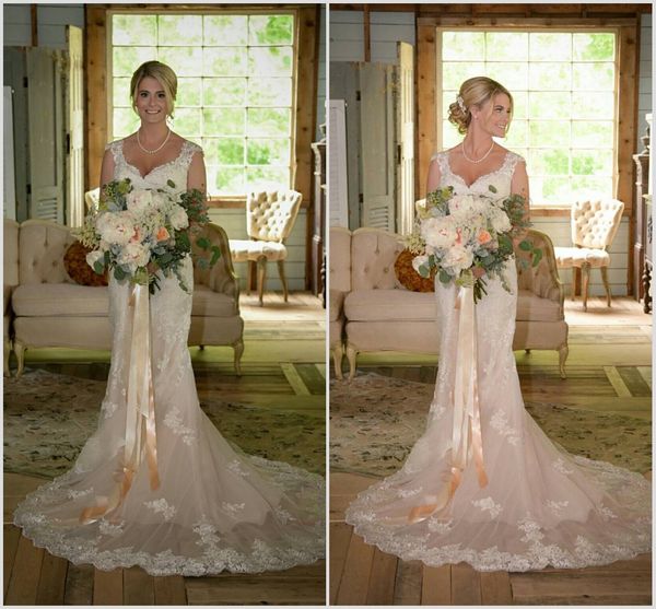 2020 new arrival elegant sweetheart sleeveless mermaid wedding dresses lace applique sequins wedding gowns sweep train robe de mariée, White
2020 new arrival elegant sweetheart sleeveless mermaid wedding dresses lace applique sequins wedding gowns sweep train robe de mariée, White