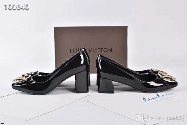 19wn 2019 new korean pointed thick with high heels simple fashion single shoes wild professional women's shoes comfortable work shoes, Black
19wn 2019 new korean pointed thick with high heels simple fashion single shoes wild professional women's shoes comfortable work shoes, Black