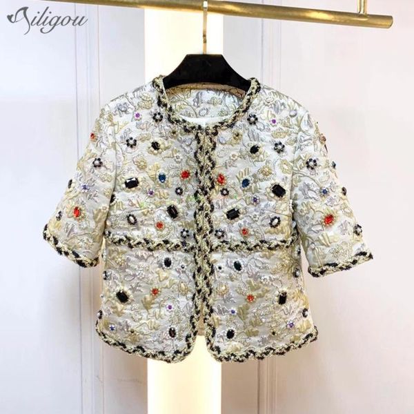 ailigou 2020 new fashion luxury beaded diamond embroidered flower short jacket round neck slim ladies coat, Black;brown
ailigou 2020 new fashion luxury beaded diamond embroidered flower short jacket round neck slim ladies coat, Black;brown