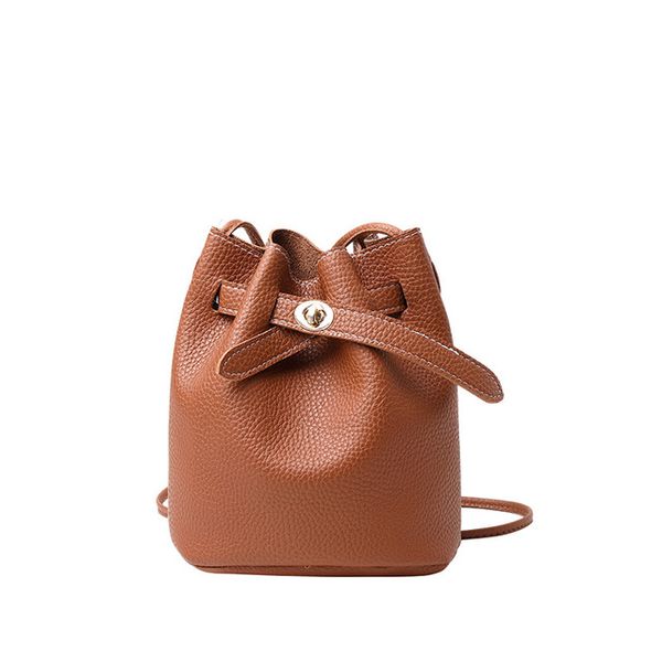 2020 new designer bucket bag fashion shoulder bag mini luxury diagonal bag designer handbag female
2020 new designer bucket bag fashion shoulder bag mini luxury diagonal bag designer handbag female