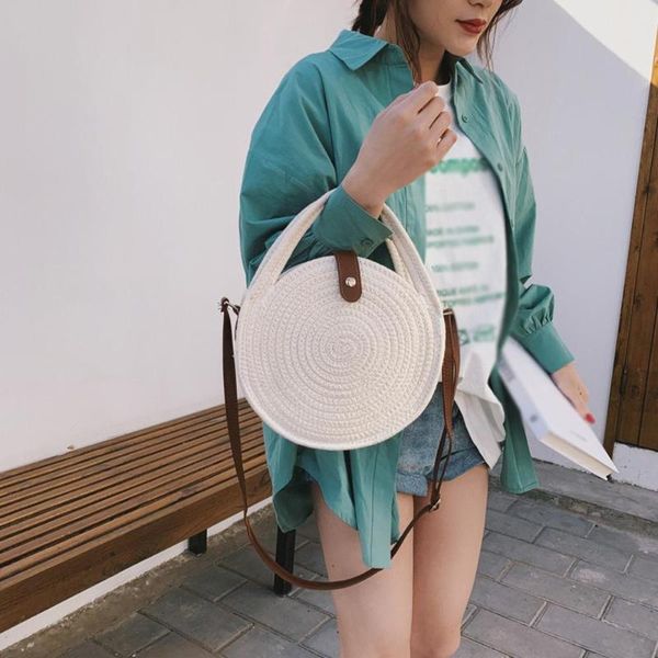 2020 fashion women's straw weaving bags handbags solid color messenger bag beach hand bag shoulder crossbody bags female
2020 fashion women's straw weaving bags handbags solid color messenger bag beach hand bag shoulder crossbody bags female