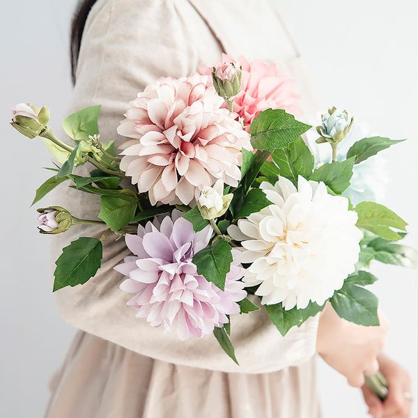 artificial flower silk flower single branch 2 dahlias home decoration living room flowers dining room table display fake flowers
artificial flower silk flower single branch 2 dahlias home decoration living room flowers dining room table display fake flowers