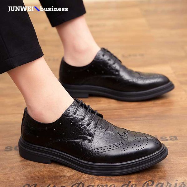 leather genuine men shoes lace up brogues men oxfords shoes flat casual loafers mens business dress l4 s, Black
leather genuine men shoes lace up brogues men oxfords shoes flat casual loafers mens business dress l4 s, Black