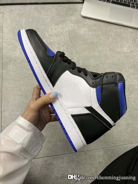 air authentic 1 high og retro game royal basketball shoes white black toe 1s men sports sneakers with box
air authentic 1 high og retro game royal basketball shoes white black toe 1s men sports sneakers with box