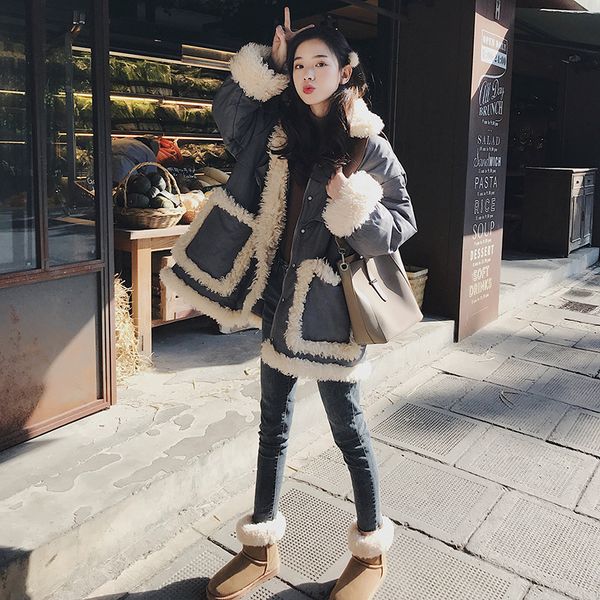 style lambs wool splicing han edition new winter cotton-padded jacket female in long loose wind with thick cotton-padded clo, Black
style lambs wool splicing han edition new winter cotton-padded jacket female in long loose wind with thick cotton-padded clo, Black