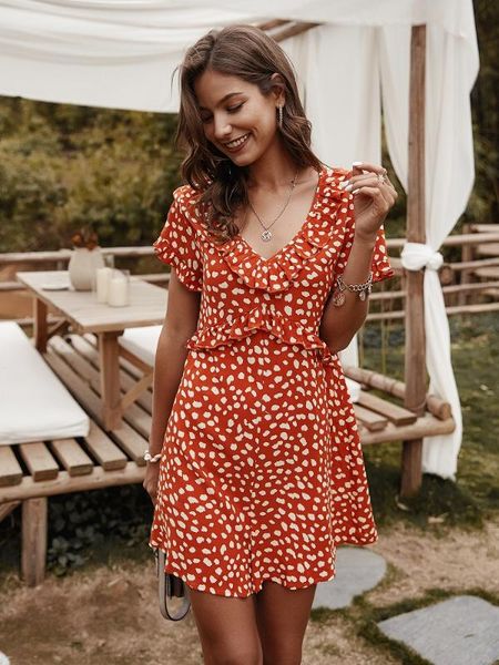 2020 fashion new ruffles summer dress women boho elegant butterfly sleeve v neck polka dot print beach mini dresses vintage, Black;gray
2020 fashion new ruffles summer dress women boho elegant butterfly sleeve v neck polka dot print beach mini dresses vintage, Black;gray