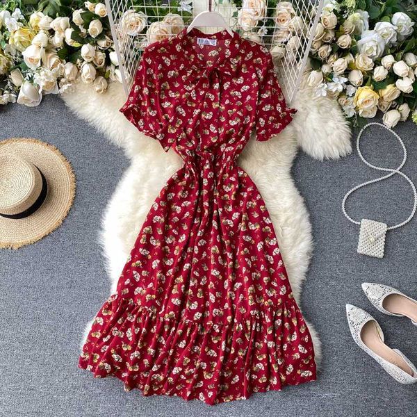 2020 bohemian flower floral print women midi dress summer short sleeve bow collar ruffle hem red/blue/yellow beach party dress, Black;gray
2020 bohemian flower floral print women midi dress summer short sleeve bow collar ruffle hem red/blue/yellow beach party dress, Black;gray