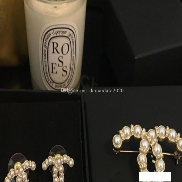 selling ladies wild luxury new jewelry with stamp pearl rhinestone letters brooch earrings jewelry accessories, Gray
selling ladies wild luxury new jewelry with stamp pearl rhinestone letters brooch earrings jewelry accessories, Gray