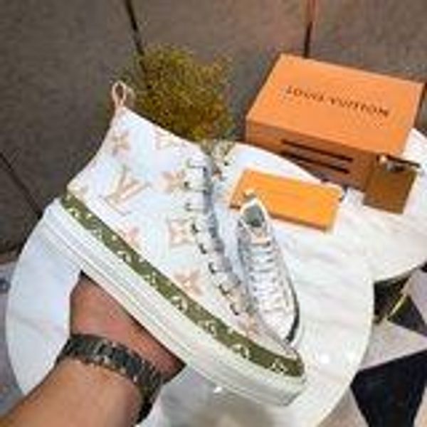 2020ss branded women letter print patent canvas stellar hi-sneaker boot designer lady side zip rubber outsole casual shoes 35-41, Red;white
2020ss branded women letter print patent canvas stellar hi-sneaker boot designer lady side zip rubber outsole casual shoes 35-41, Red;white