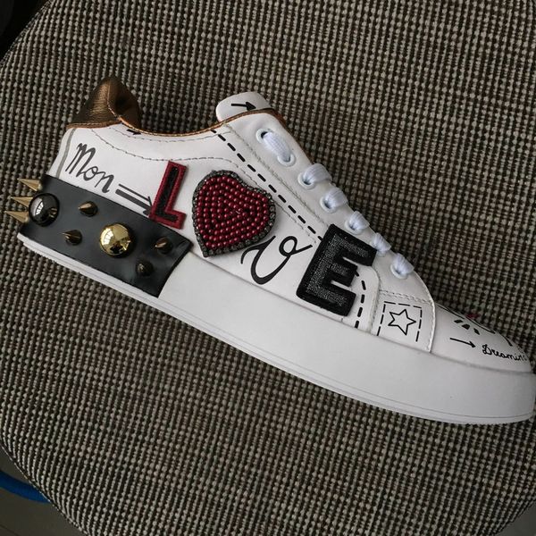 new 2019 men women white genuine leather low sneakers,designer brand flats bearl heart causal shoes 35-41 drop shipping, Black
new 2019 men women white genuine leather low sneakers,designer brand flats bearl heart causal shoes 35-41 drop shipping, Black
