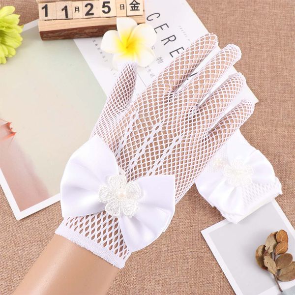 1 pair mesh bow dress girl white gloves flower girl white gloves thin section princess children selling gift, Blue;gray
1 pair mesh bow dress girl white gloves flower girl white gloves thin section princess children selling gift, Blue;gray