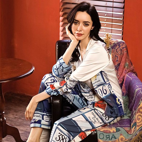 fashion 2 pieces pajamas sets turn-down collar pajamas for women ice satin silk home service autumn long sleevefemale sleepwear, Black;red
fashion 2 pieces pajamas sets turn-down collar pajamas for women ice satin silk home service autumn long sleevefemale sleepwear, Black;red