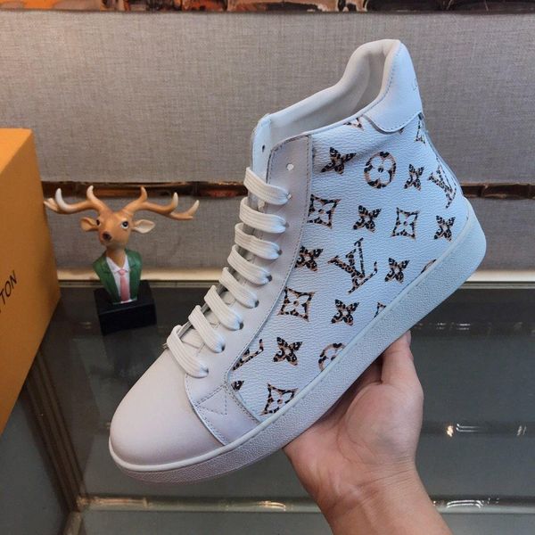 new escape sneakers men's designer casual shoes luxury designer monogram canvas lace-up sneakers high-quality fashion leather sneakers, Black;red
new escape sneakers men's designer casual shoes luxury designer monogram canvas lace-up sneakers high-quality fashion leather sneakers, Black;red