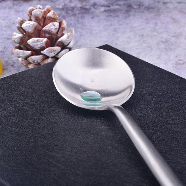 silver western tableware set 304 402 stainless steel food grade soup spoon fork knife suit banquet tableware wedding decoration
silver western tableware set 304 402 stainless steel food grade soup spoon fork knife suit banquet tableware wedding decoration
