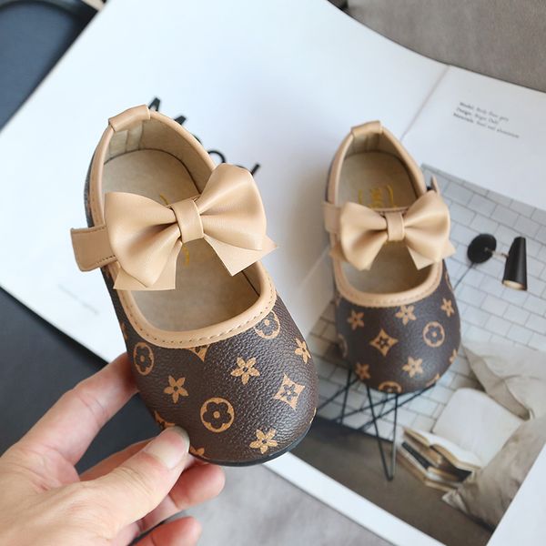 children designer flat shoes 2020 spring fashion bow single shoes baby toddler first walker kids brand letters printed shoes wholesale, Black;grey
children designer flat shoes 2020 spring fashion bow single shoes baby toddler first walker kids brand letters printed shoes wholesale, Black;grey