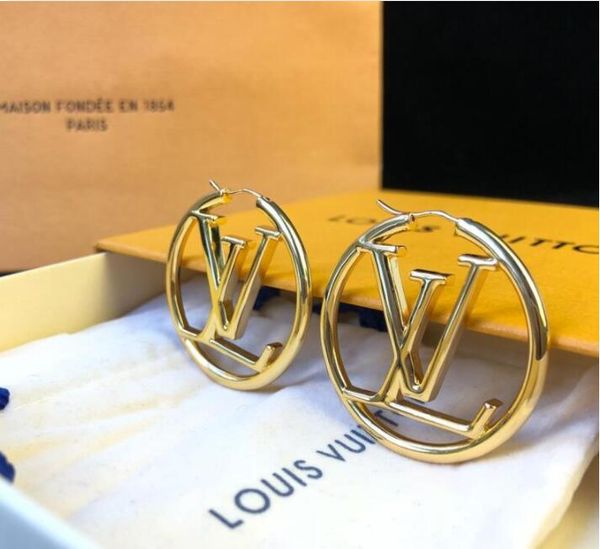 lou 2019 classic peach stud earrings personality interesting vision, cutting process makes the surface polished very beautiful, Golden
lou 2019 classic peach stud earrings personality interesting vision, cutting process makes the surface polished very beautiful, Golden