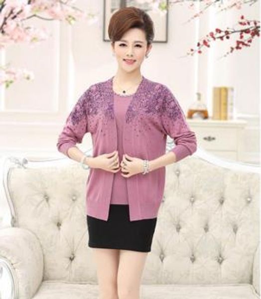 clobee 2019 autumn two piece knitted wool sweater set floral middle age women clothing cardigan knitmother triot clothing s3, White
clobee 2019 autumn two piece knitted wool sweater set floral middle age women clothing cardigan knitmother triot clothing s3, White