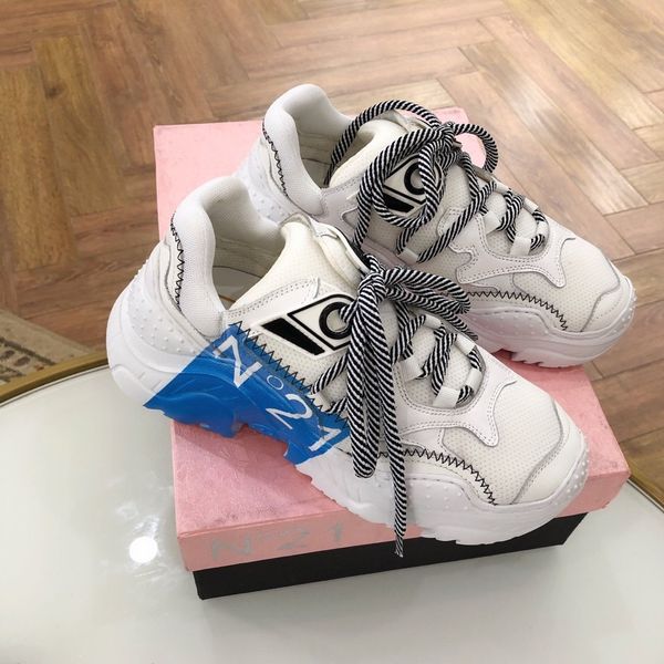 2019 r quality women autumn and winter explosions low cut casual shoes fashion wild sport shoes original packaging size 35-42, Black
2019 r quality women autumn and winter explosions low cut casual shoes fashion wild sport shoes original packaging size 35-42, Black