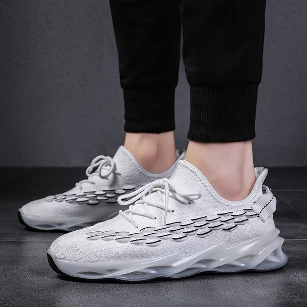 men casual shoes spring autumn casual shoes men breathable fashion black white
men casual shoes spring autumn casual shoes men breathable fashion black white