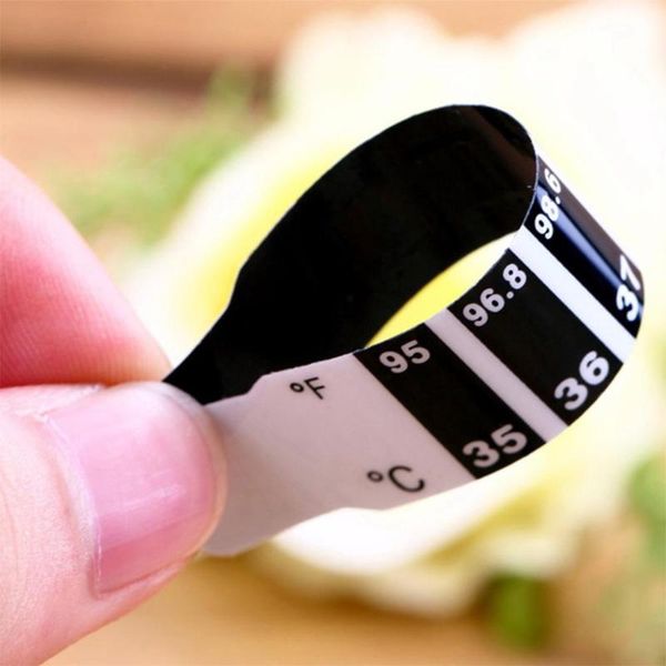 500pcs wholesale forehead thermometer lcd color change sticky home temperature strip reusable flexible children baby care health monit
500pcs wholesale forehead thermometer lcd color change sticky home temperature strip reusable flexible children baby care health monit