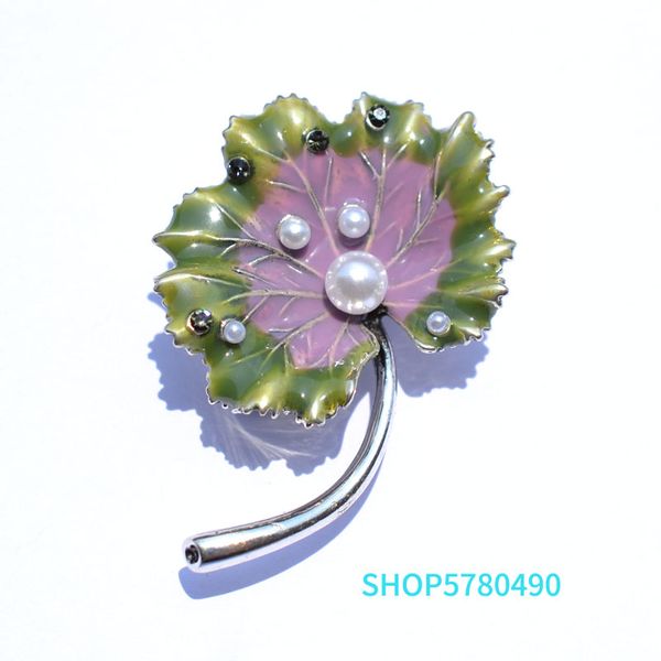 fashion jewelry flower rhinestone brooches lotus leaf enameled brooches for women coat decoration ladies gifts elegant pearl pin, Gray
fashion jewelry flower rhinestone brooches lotus leaf enameled brooches for women coat decoration ladies gifts elegant pearl pin, Gray