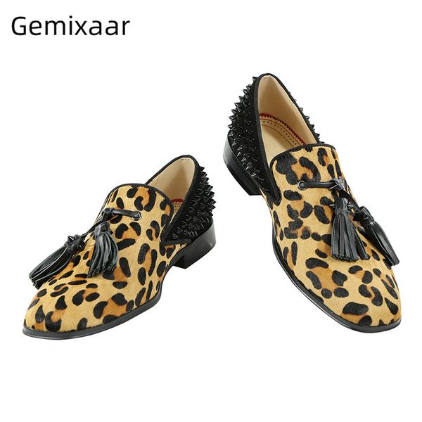 замша leopard повседневная обувь человек круглый toe слип-на бездельников вернуться rivet декор fringe кисточкой платье мужская обувь, Black
замша leopard повседневная обувь человек круглый toe слип-на бездельников вернуться rivet декор fringe кисточкой платье мужская обувь, Black