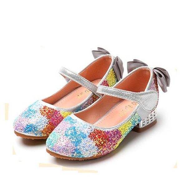 new 2020 fashion girls princess shoes kids sequin dance shoes children high heels student bowtie leather 07a, Black;grey
new 2020 fashion girls princess shoes kids sequin dance shoes children high heels student bowtie leather 07a, Black;grey