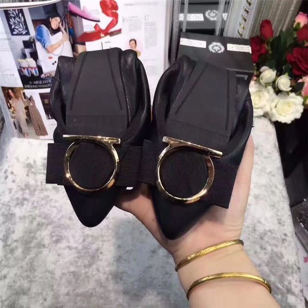 2019 brand fashion luxury designer women shoes designer shoes flats women brand fashion luxury designer shoes ladies flat genuine leather, Black
2019 brand fashion luxury designer women shoes designer shoes flats women brand fashion luxury designer shoes ladies flat genuine leather, Black