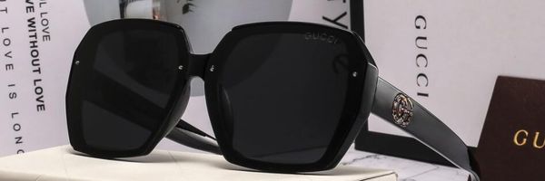 новый бренд designfashion большого кадра солнцезащитных очков женщины мода поляризованных солнцезащитных очки мода цвет алмазы аксессуары gl
новый бренд designfashion большого кадра солнцезащитных очков женщины мода поляризованных солнцезащитных очки мода цвет алмазы аксессуары gl