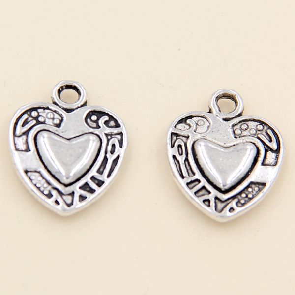 wholesale 42pcs tibetan silver hearts charms pendants 12.5x15mm, Bronze;silver 
wholesale 42pcs tibetan silver hearts charms pendants 12.5x15mm, Bronze;silver