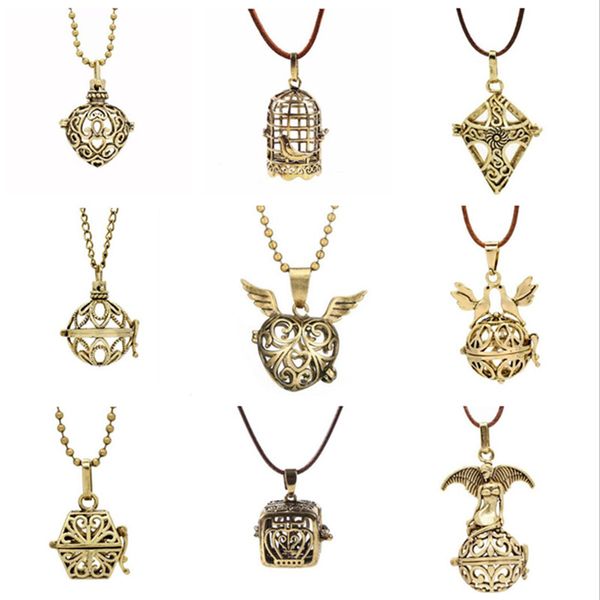 creative multi-style retro crown fragrance necklace perfume essential oil diffuse sachet sweater chain pendant drop shipping
creative multi-style retro crown fragrance necklace perfume essential oil diffuse sachet sweater chain pendant drop shipping