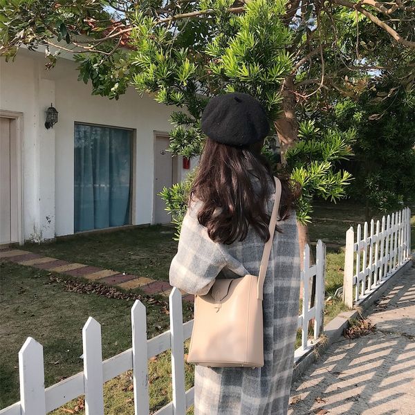 women's bag 2020 new korean retro fashion shoulder diagonal bag pu small square composite female student
women's bag 2020 new korean retro fashion shoulder diagonal bag pu small square composite female student