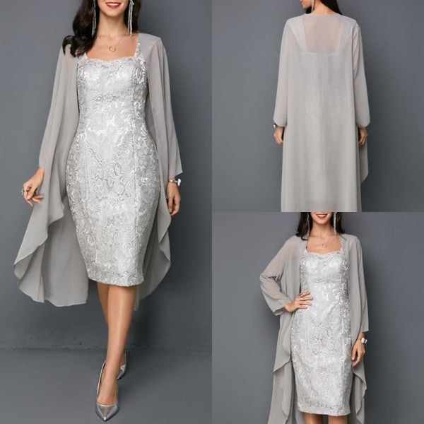 2020 fashion mother of the bride dresses with long jacket tea-length formal evening gowns custom made chiffon wedding guest dress, Black;red
2020 fashion mother of the bride dresses with long jacket tea-length formal evening gowns custom made chiffon wedding guest dress, Black;red