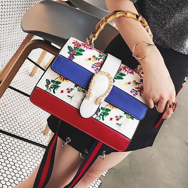 bamboo handle tote bag flower embroidery bag fashion women handle bags fringe shoulder strap bag designer handbags high quality
bamboo handle tote bag flower embroidery bag fashion women handle bags fringe shoulder strap bag designer handbags high quality