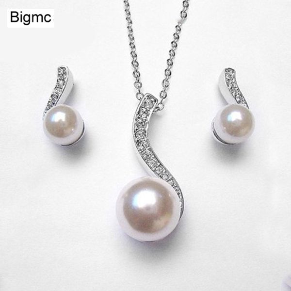 bridal wedding crystal jewelry set bride korea jewelry pearl european and american necklace pendant long retro earrings j1013, Silver
bridal wedding crystal jewelry set bride korea jewelry pearl european and american necklace pendant long retro earrings j1013, Silver