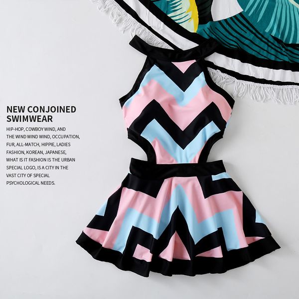 2020 striped one-piece dress monokini plus size women padded swimsuit bathing suit swimwear pink black red color beach wear, White;black
2020 striped one-piece dress monokini plus size women padded swimsuit bathing suit swimwear pink black red color beach wear, White;black