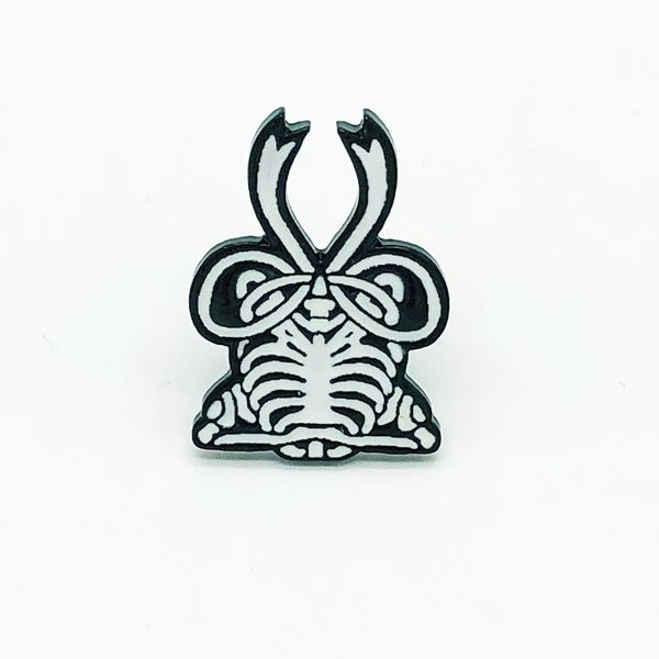 skeleton rib black and white bow special cartoon brooch creative lapels pins denim badges bones gifts, Gray
skeleton rib black and white bow special cartoon brooch creative lapels pins denim badges bones gifts, Gray