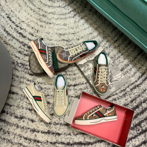 2020 promotional women's shoes four seasons casual sports shoes classic women's shoes luxury custom belt box size 35-40 qwss, Black
2020 promotional women's shoes four seasons casual sports shoes classic women's shoes luxury custom belt box size 35-40 qwss, Black