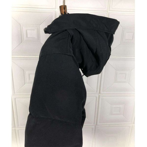 2019 новое прибытие мужские дизайнерские пуховики мода роскошные зимние теплые пальто на открытом воздухе марка мужчины куртка парки повседн, Black
2019 новое прибытие мужские дизайнерские пуховики мода роскошные зимние теплые пальто на открытом воздухе марка мужчины куртка парки повседн, Black