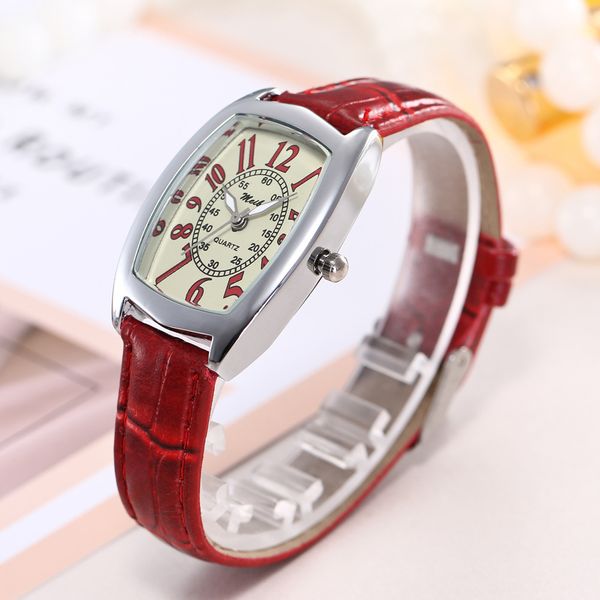 women bracelet watch barrel type luxury crystal alloy wristwatches women fashion watch quartz imitation leather watches, Slivery;brown
women bracelet watch barrel type luxury crystal alloy wristwatches women fashion watch quartz imitation leather watches, Slivery;brown