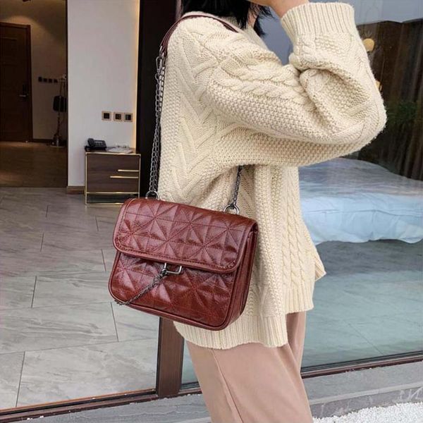 retro pu leather crossbody handbags portable durable women chain durable shoulder messenger solid color totes bags
retro pu leather crossbody handbags portable durable women chain durable shoulder messenger solid color totes bags