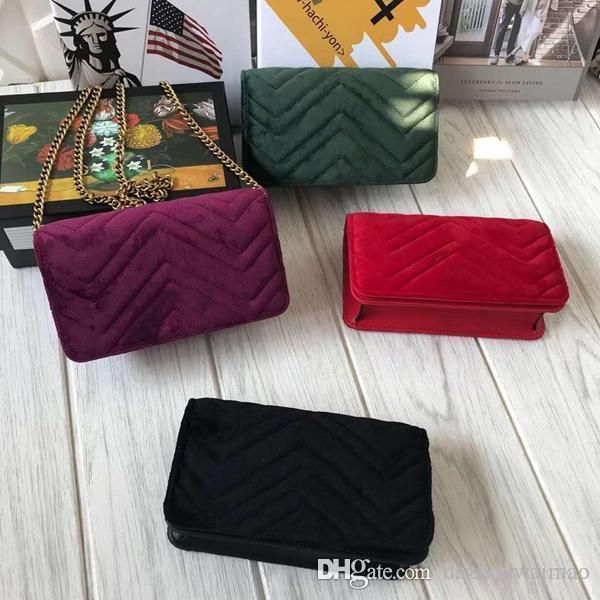 high-end wholesale wavy 18cm love chain bag 488426 wine god presbyopia wandering bag horse monte fan you oblique satchel bag
high-end wholesale wavy 18cm love chain bag 488426 wine god presbyopia wandering bag horse monte fan you oblique satchel bag