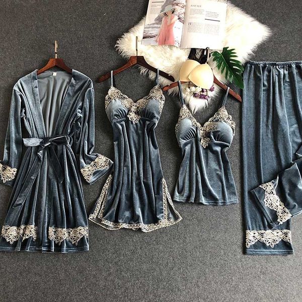 female pajamas robe gold velvet women pajamas set warm winter sleepwear 4 pieces home service suit long pants and robe suit, Black;red
female pajamas robe gold velvet women pajamas set warm winter sleepwear 4 pieces home service suit long pants and robe suit, Black;red