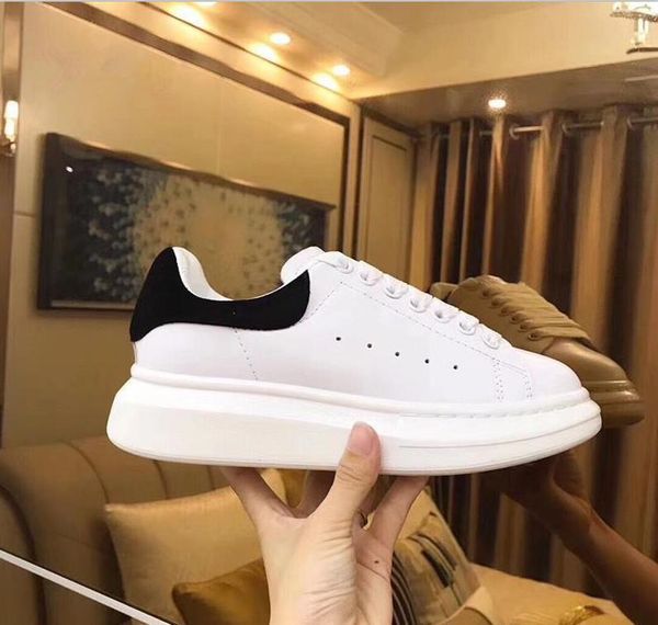 2019 Designer Luxury 3M reflective white black leather casual shoes for girl women men pink gold red fashion comfortable flat sneakers
2019 Designer Luxury 3M reflective white black leather casual shoes for girl women men pink gold red fashion comfortable flat sneakers