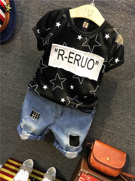 2018 new summer boys clothing sets kids boys geometry t-shirt+ripped jeans shorts 2 pcs sports suit 2-6years, White
2018 new summer boys clothing sets kids boys geometry t-shirt+ripped jeans shorts 2 pcs sports suit 2-6years, White