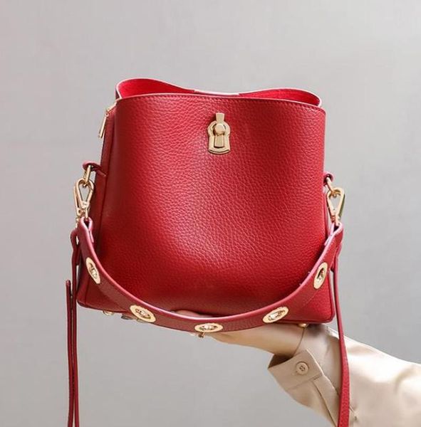2020 new arrivals pu leather ladies hand bags wholesale crossbody bags for women
