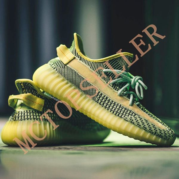 2020 for kanye west v2 running shoes and sports shoes, gid glow,black ,could white, men's and women's designer shoes,a
2020 for kanye west v2 running shoes and sports shoes, gid glow,black ,could white, men's and women's designer shoes,a