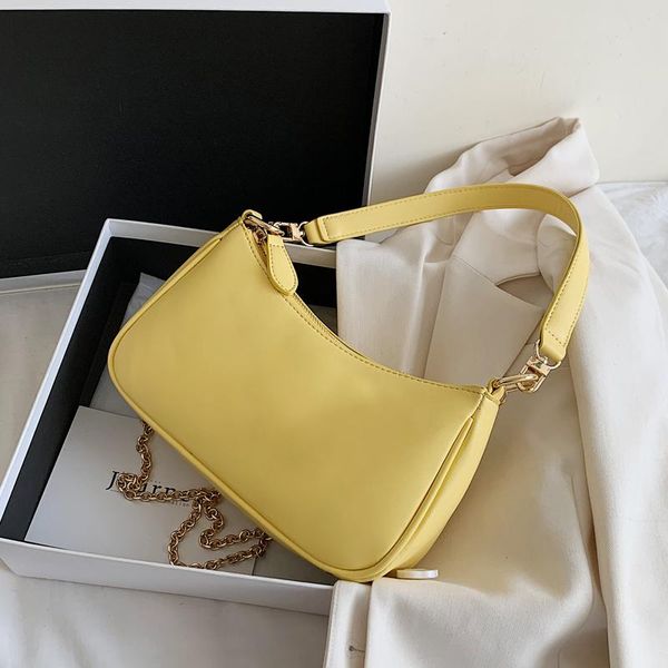 малая цепь кожа pu crossbody сумка для женщин 2020 summer solid color простых плеч сумки для женщин путешествий totes body bag
малая цепь кожа pu crossbody сумка для женщин 2020 summer solid color простых плеч сумки для женщин путешествий totes body bag