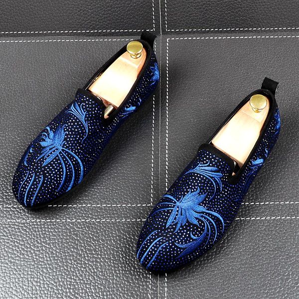2020 new charming rhinestone leather prom shoes flat loafers for mens embroider formal dress wedding prom shoes zapatos hombre, Black
2020 new charming rhinestone leather prom shoes flat loafers for mens embroider formal dress wedding prom shoes zapatos hombre, Black